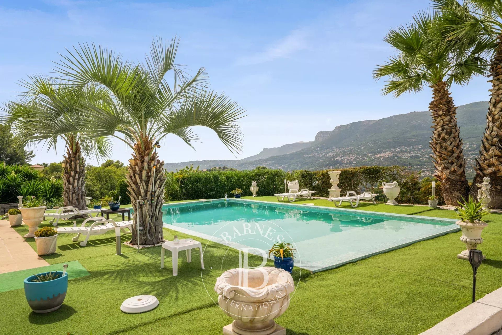 Maison à vendre, 331m², Colomars