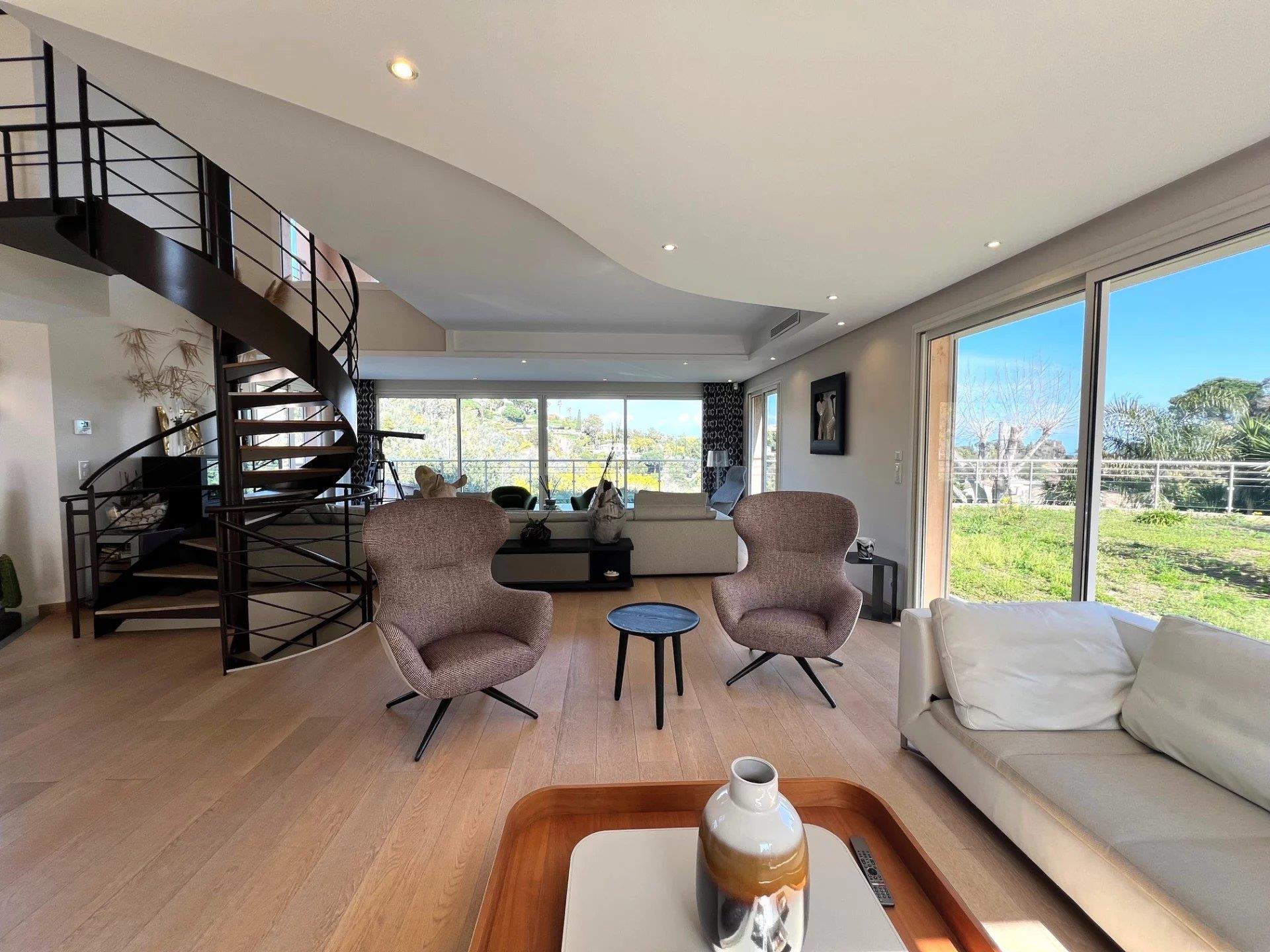 Maison à vendre, 360m², Cannes