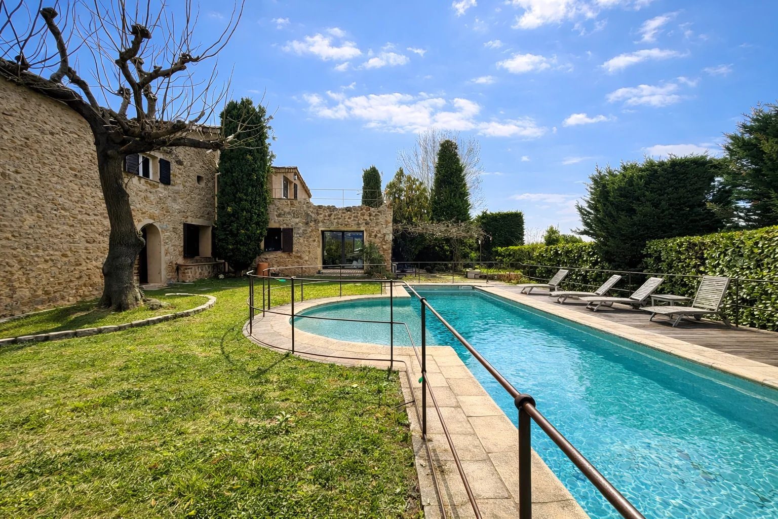Maison à vendre, 230m², Opio