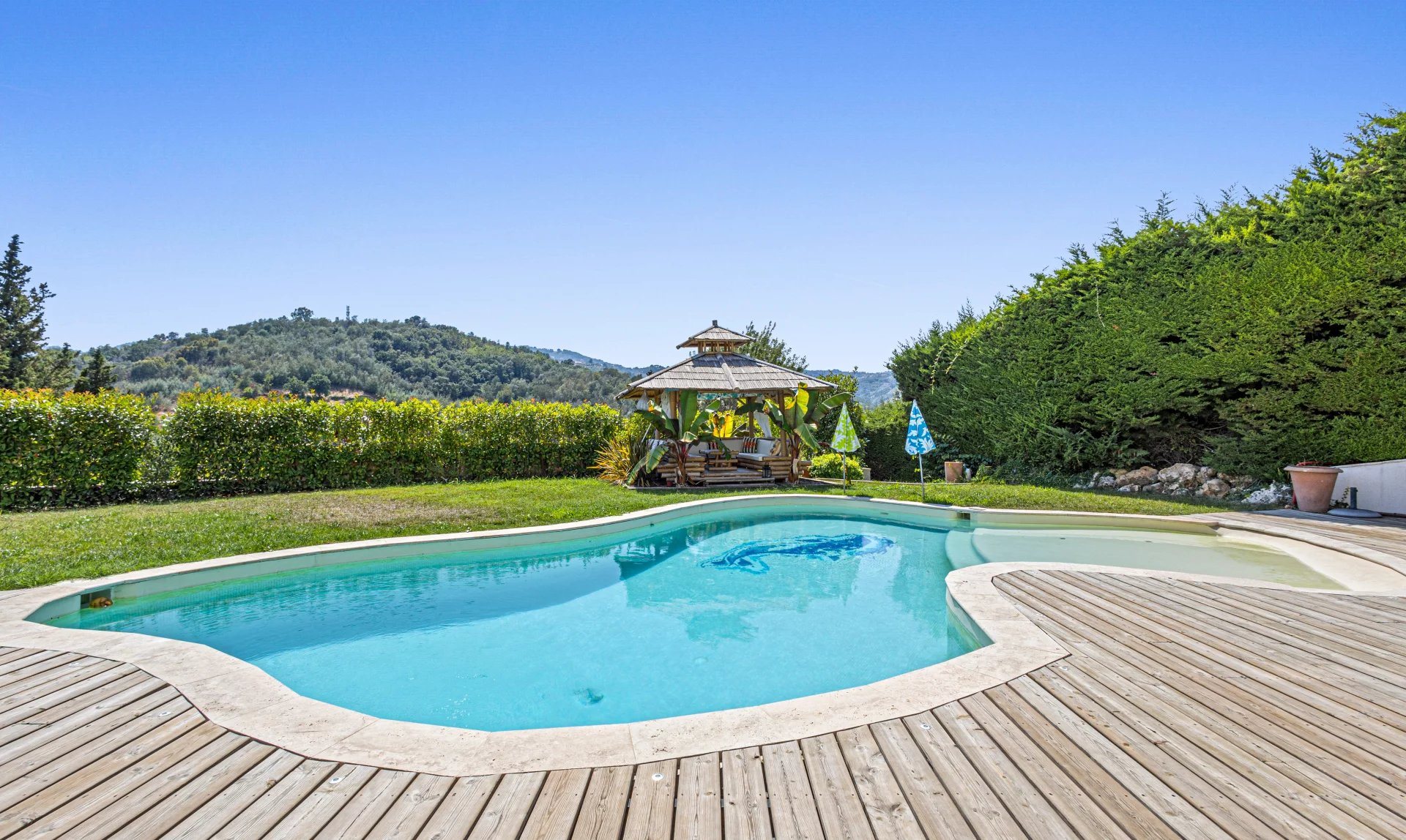 Maison à vendre, 250m², Auribeau-sur-Siagne