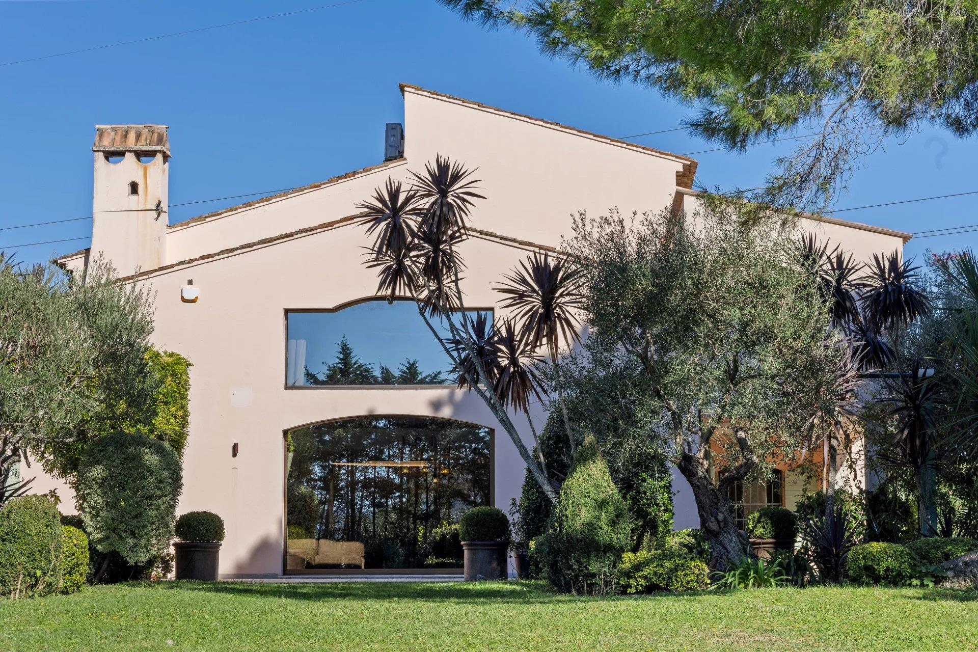 Maison à vendre, 530m², Mougins