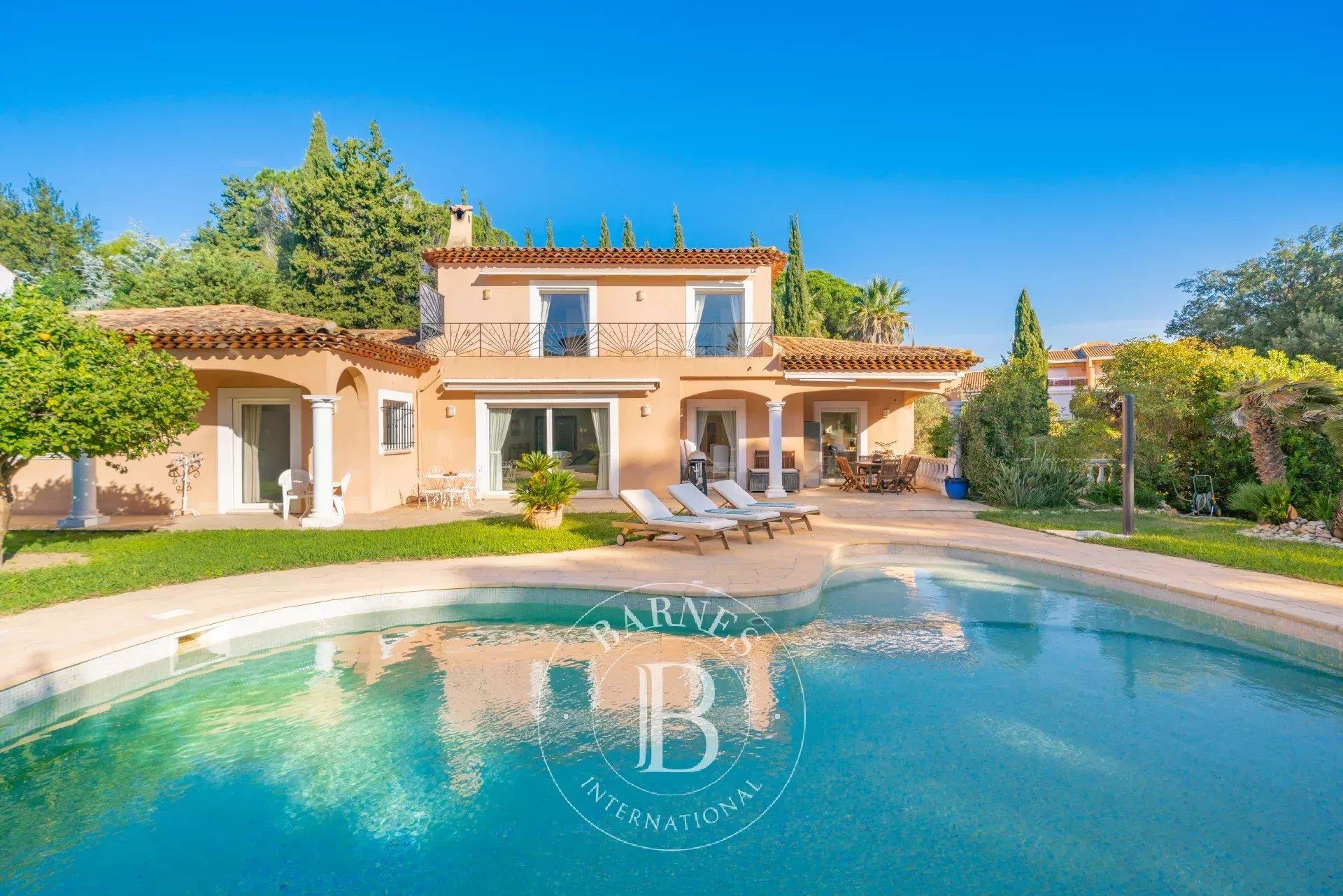 Maison à vendre, 289m², Mandelieu-la-Napoule