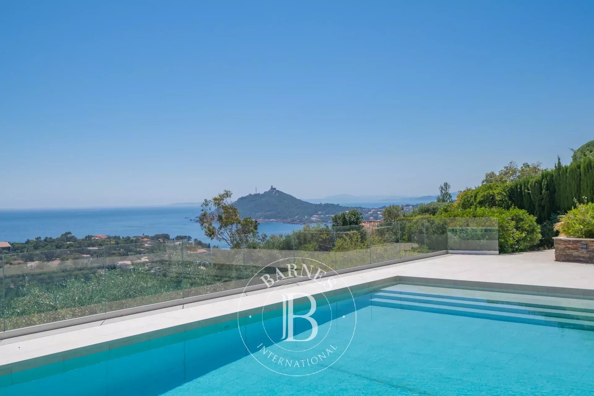 Maison à vendre, 325m², Saint-Raphaël