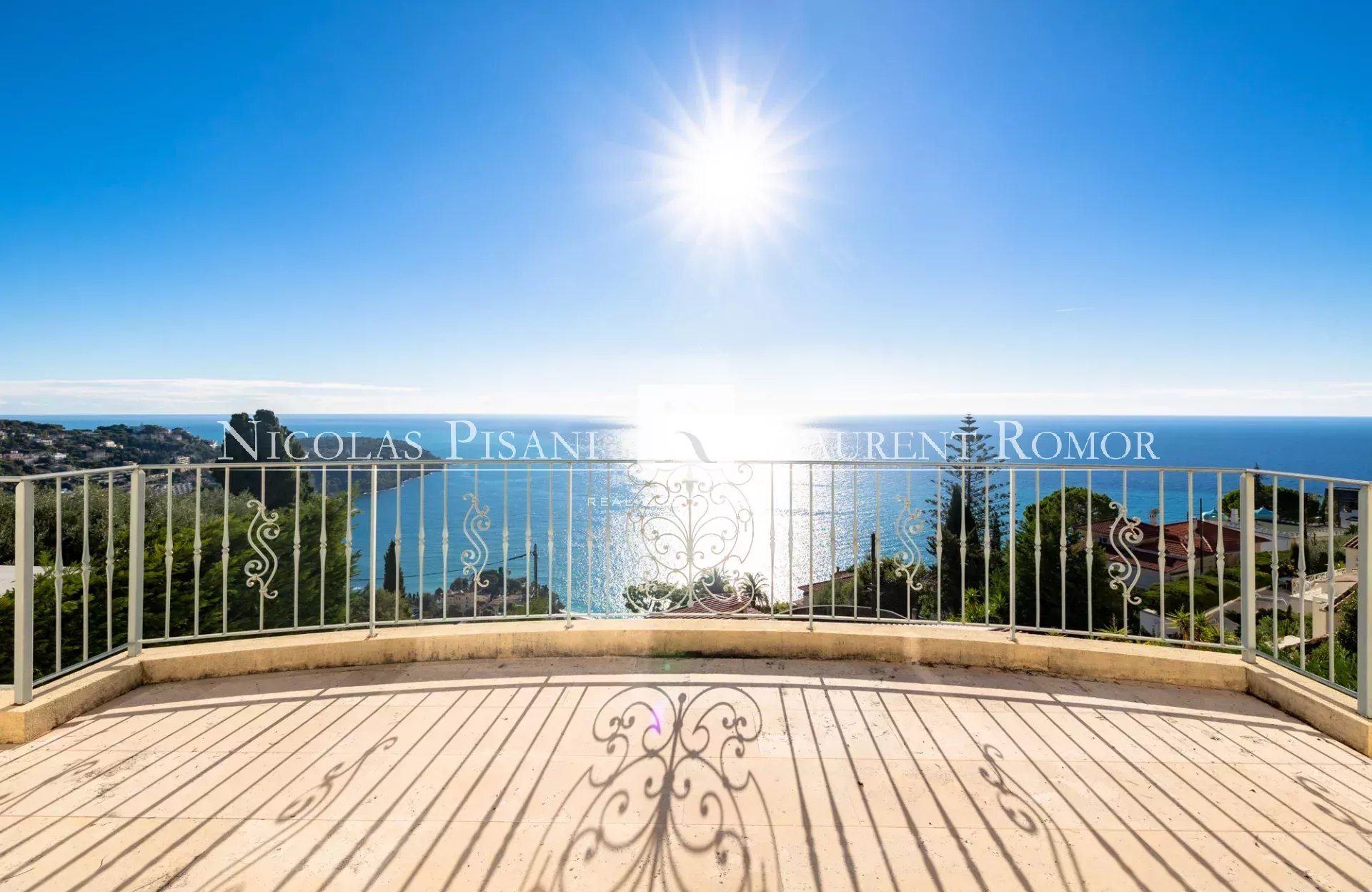 Maison à vendre, 400m², Roquebrune-Cap-Martin