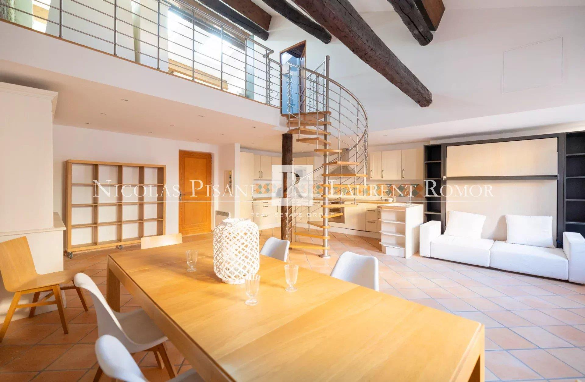 Appartement à vendre, 101m², Villefranche-sur-Mer