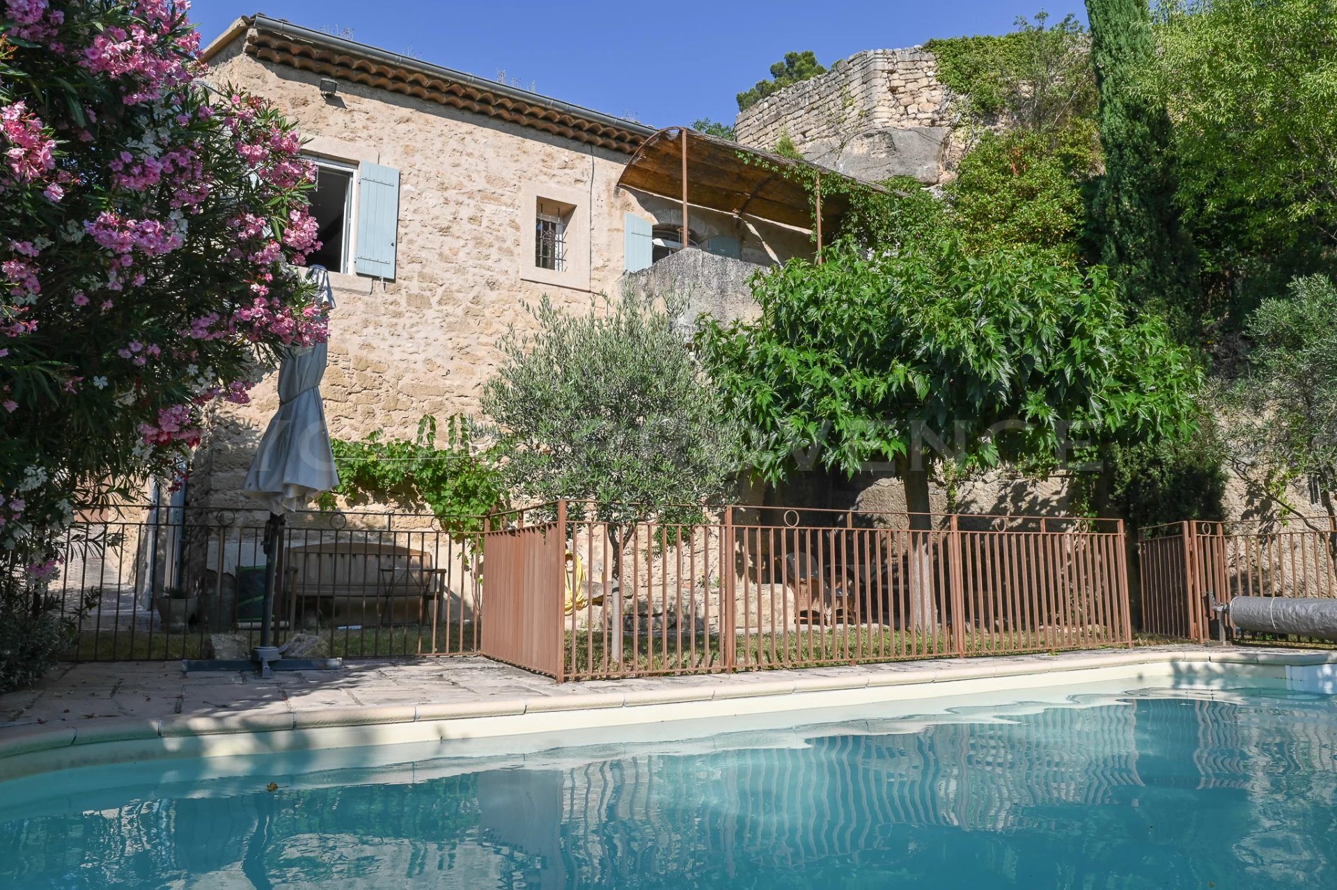 Maison à vendre, 95m², Taillades