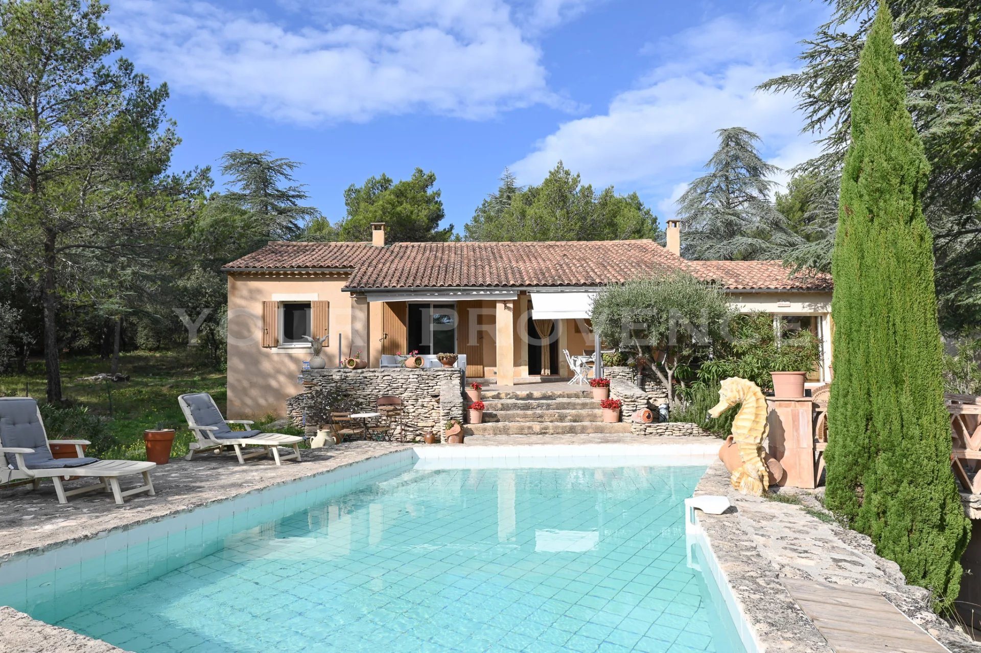Maison à vendre, 110m², Cabrières-d'Avignon