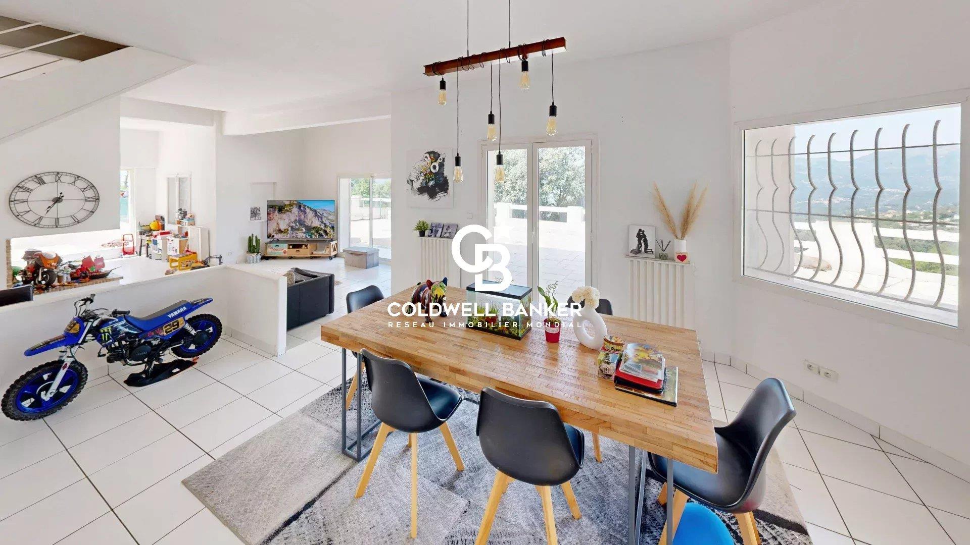 Maison à vendre, 234m², Aspremont