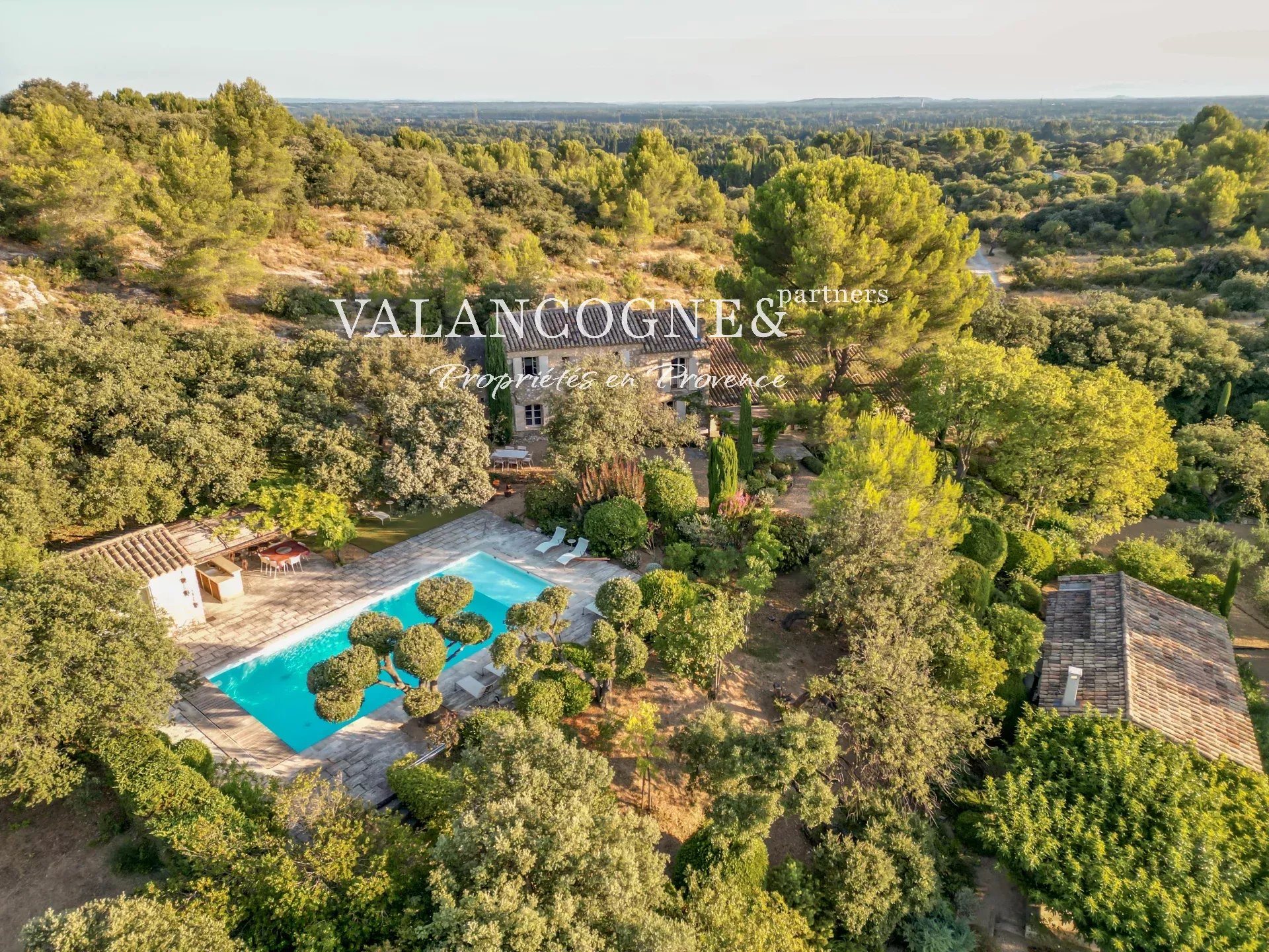 Maison à vendre, 260m², Eygalières