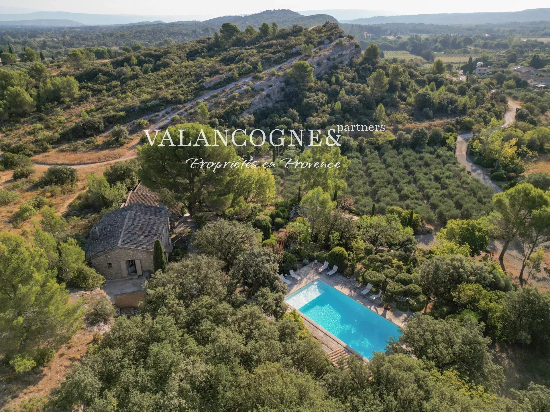 Maison à vendre, 260m², Eygalières