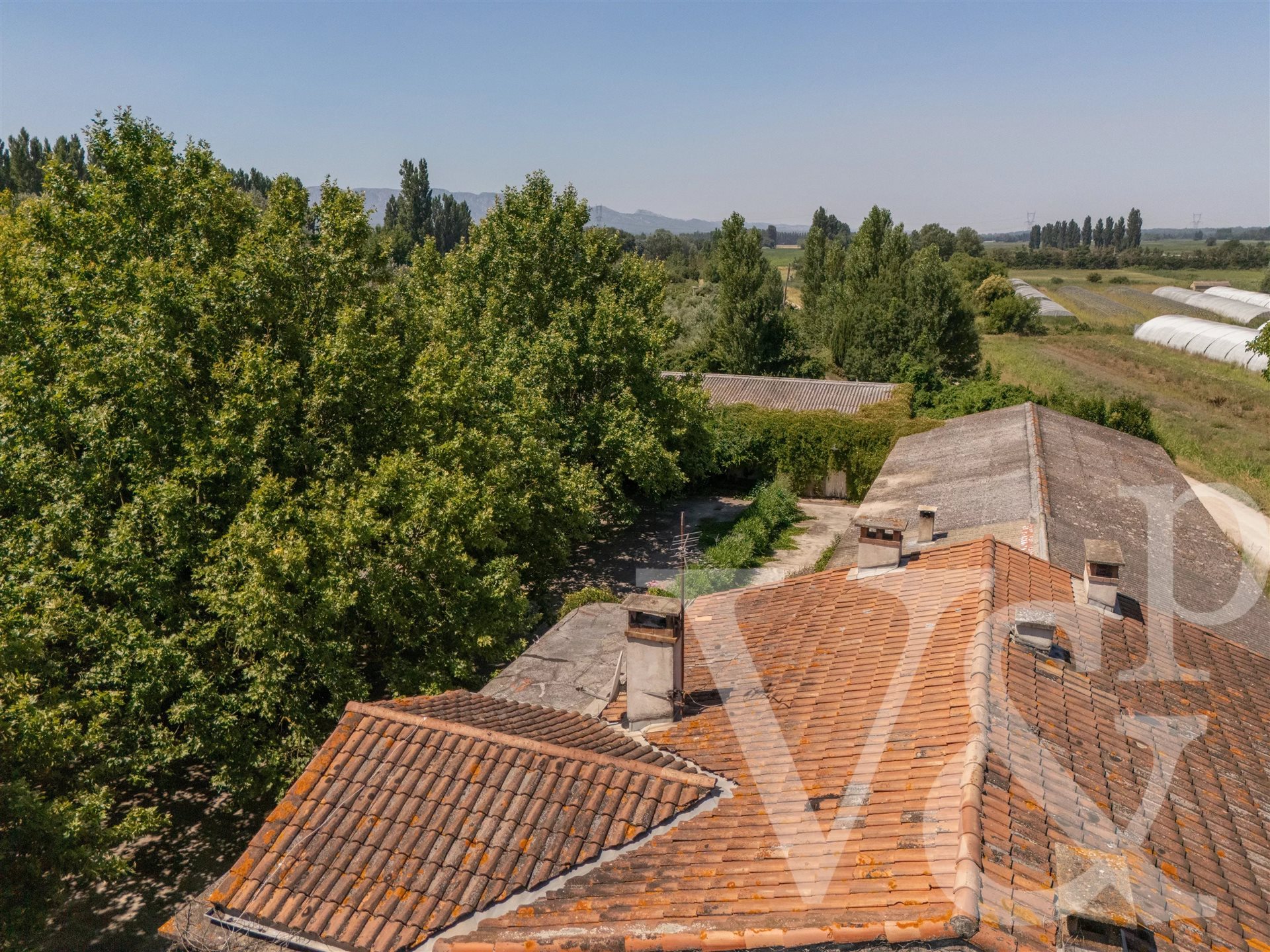 Maison à vendre, 360m², Mollégès
