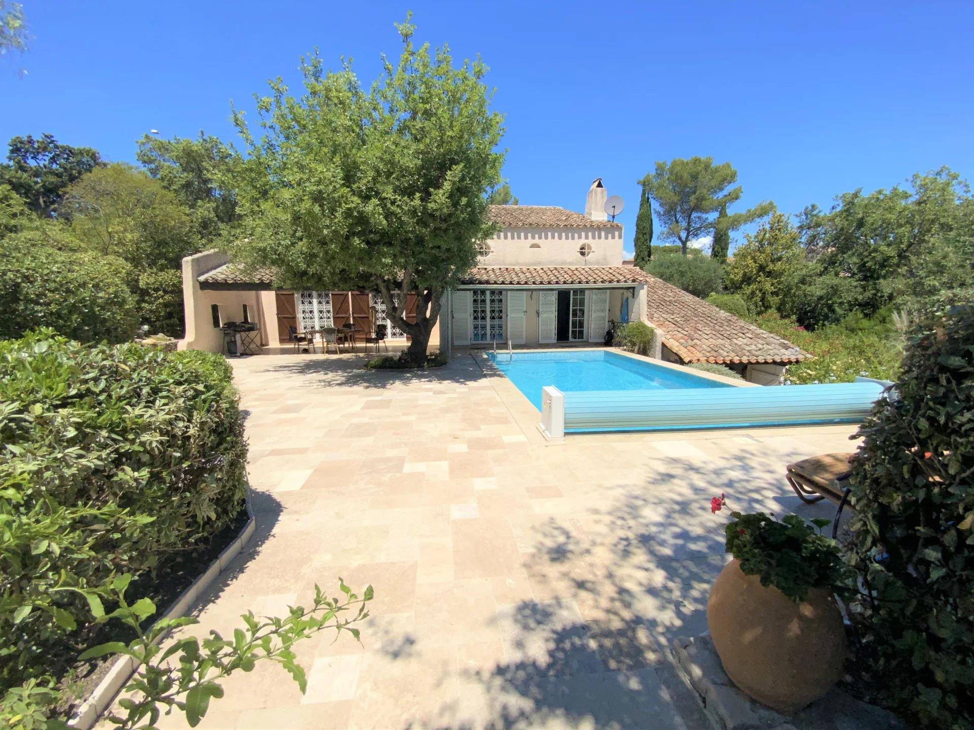 Maison à vendre, 116m², Fréjus