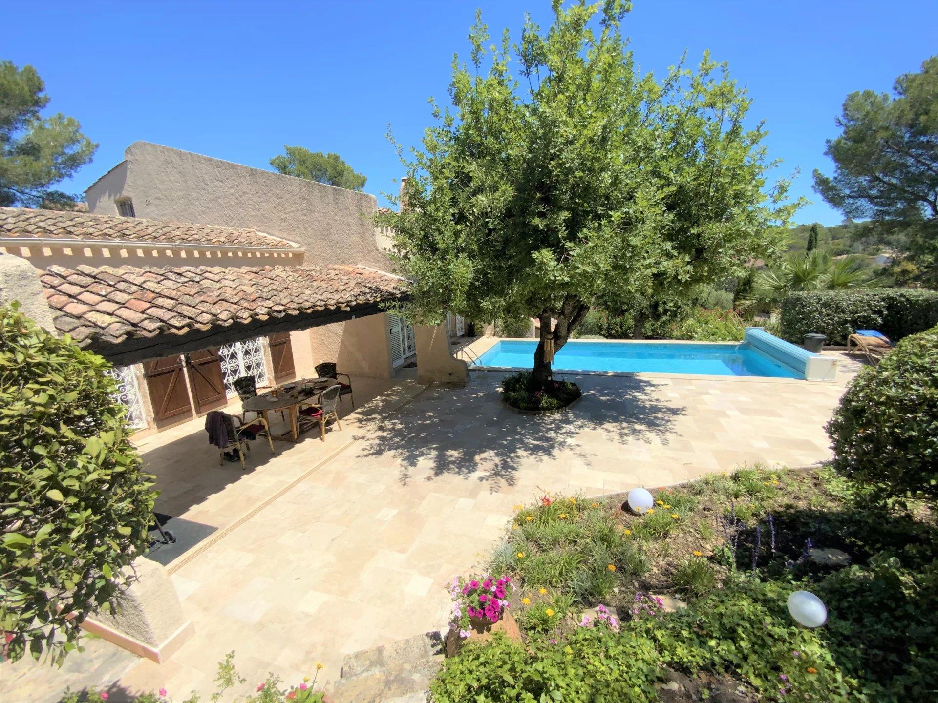Maison à vendre, 116m², Fréjus