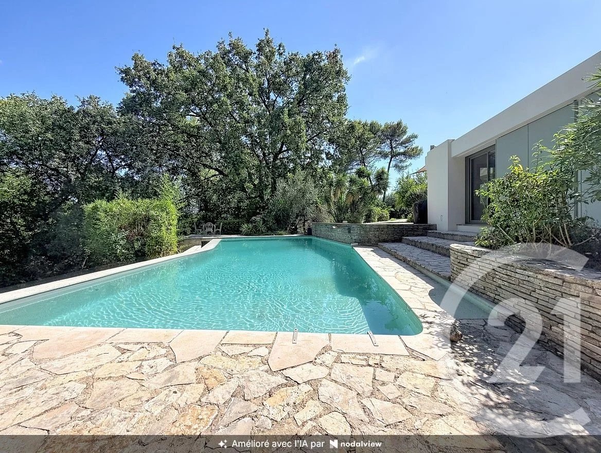 Maison à vendre, 178m², La Roquette-sur-Siagne