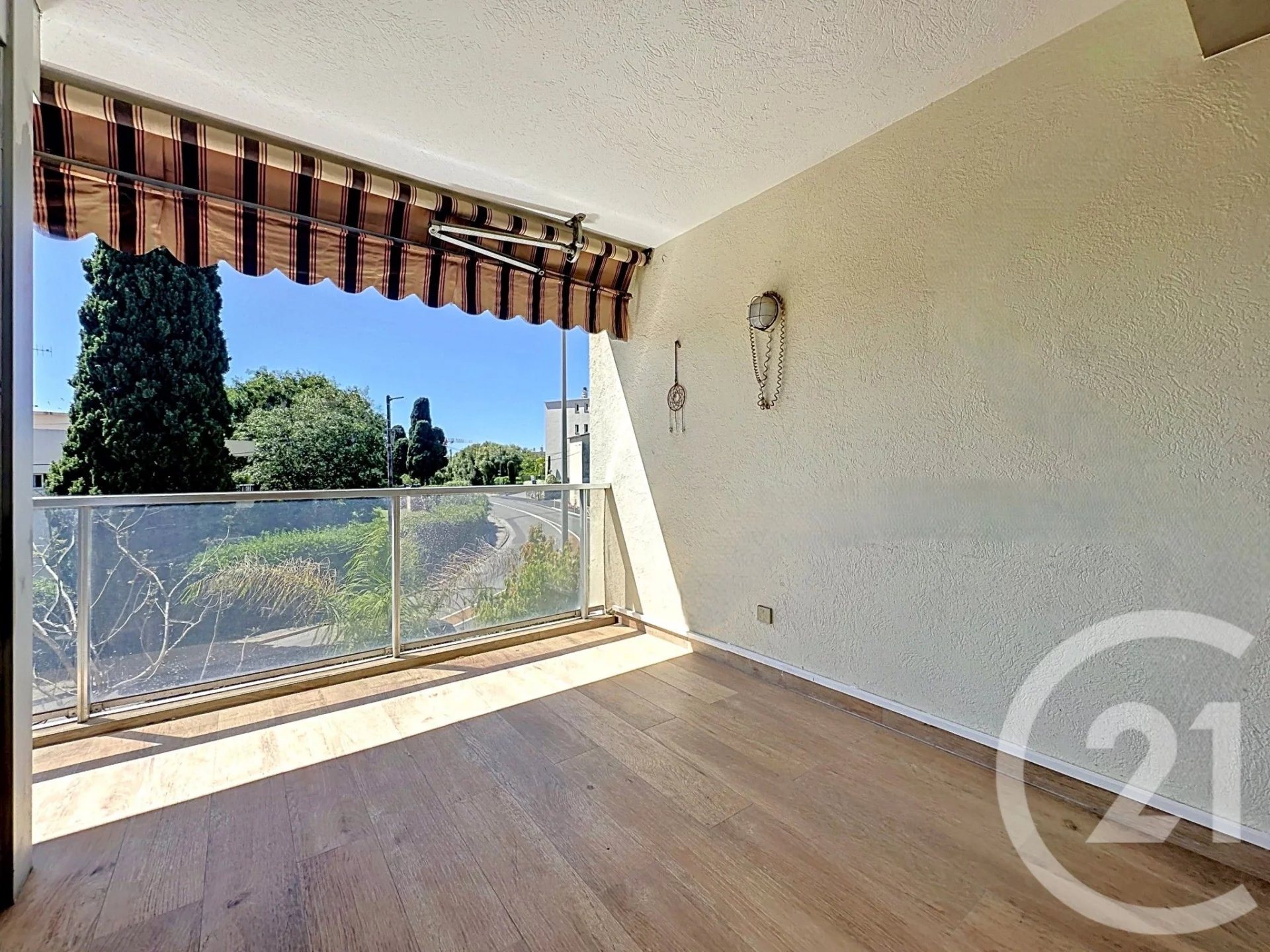 Mieszkanie 3-pokojowe, 71 m²
