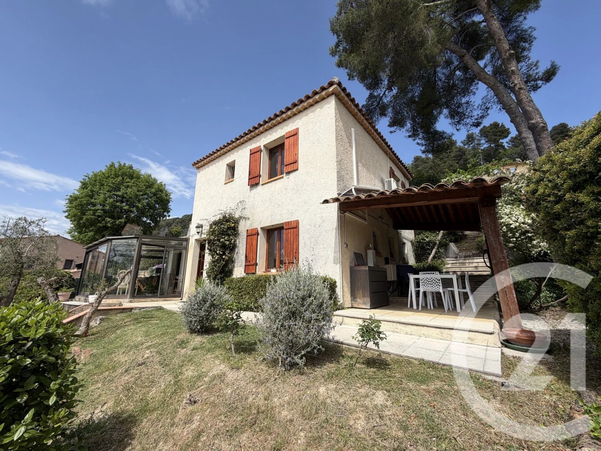 Maison à vendre, 115m², La Roquette-sur-Siagne