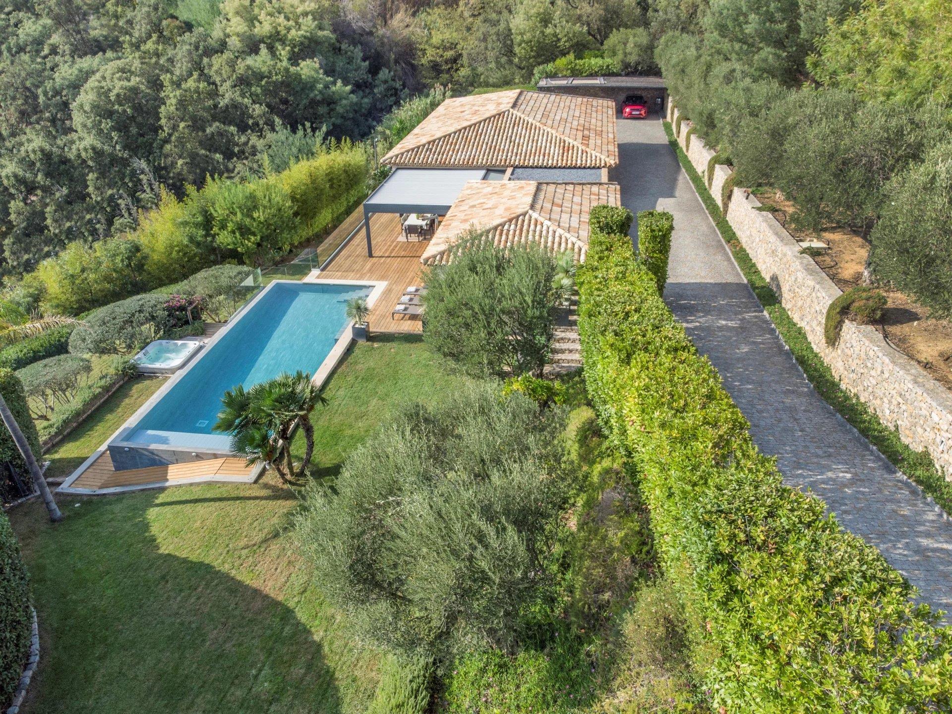 Maison à vendre, 340m², Grimaud