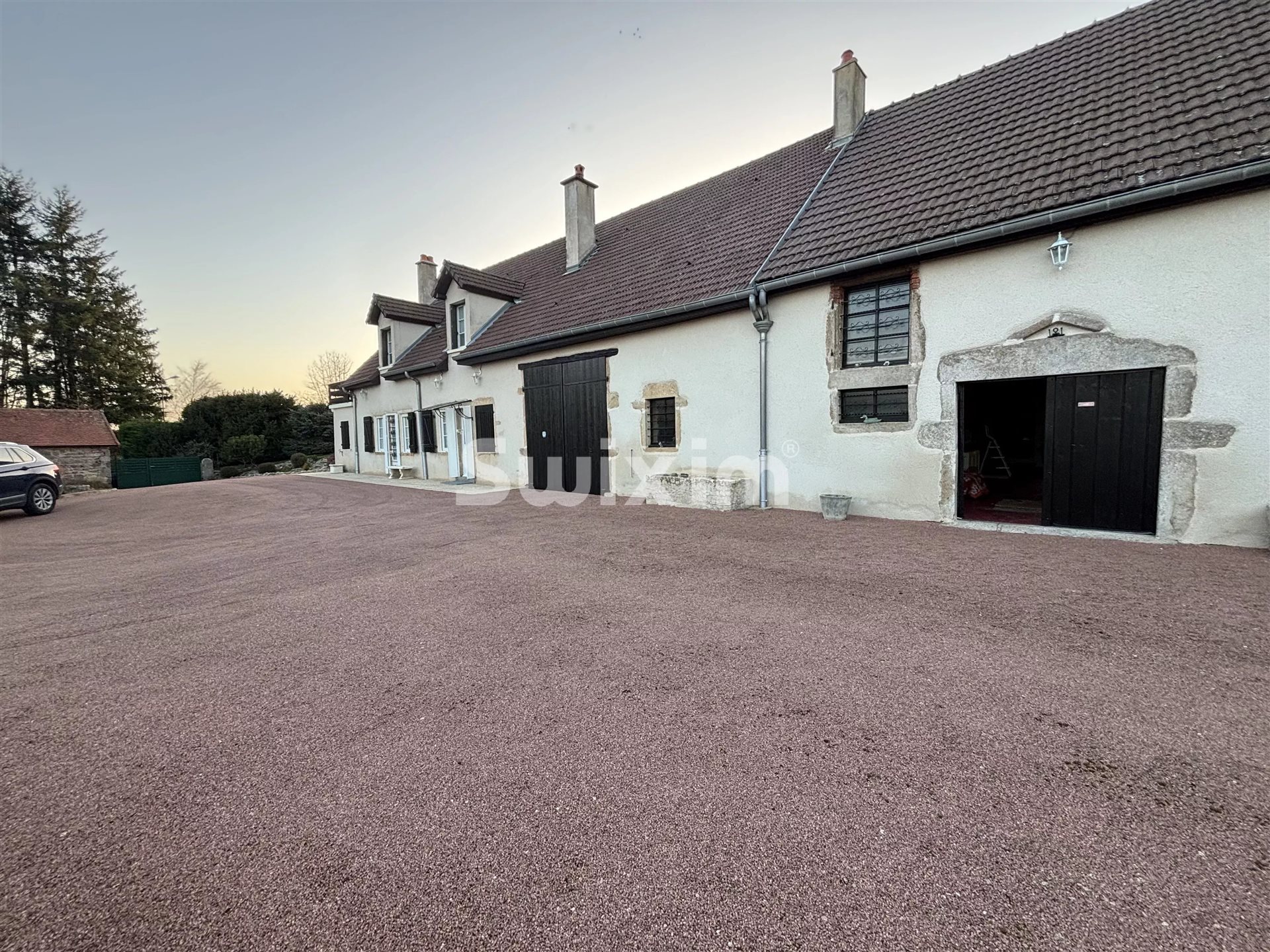 Maison à vendre, 188m², Saulieu
