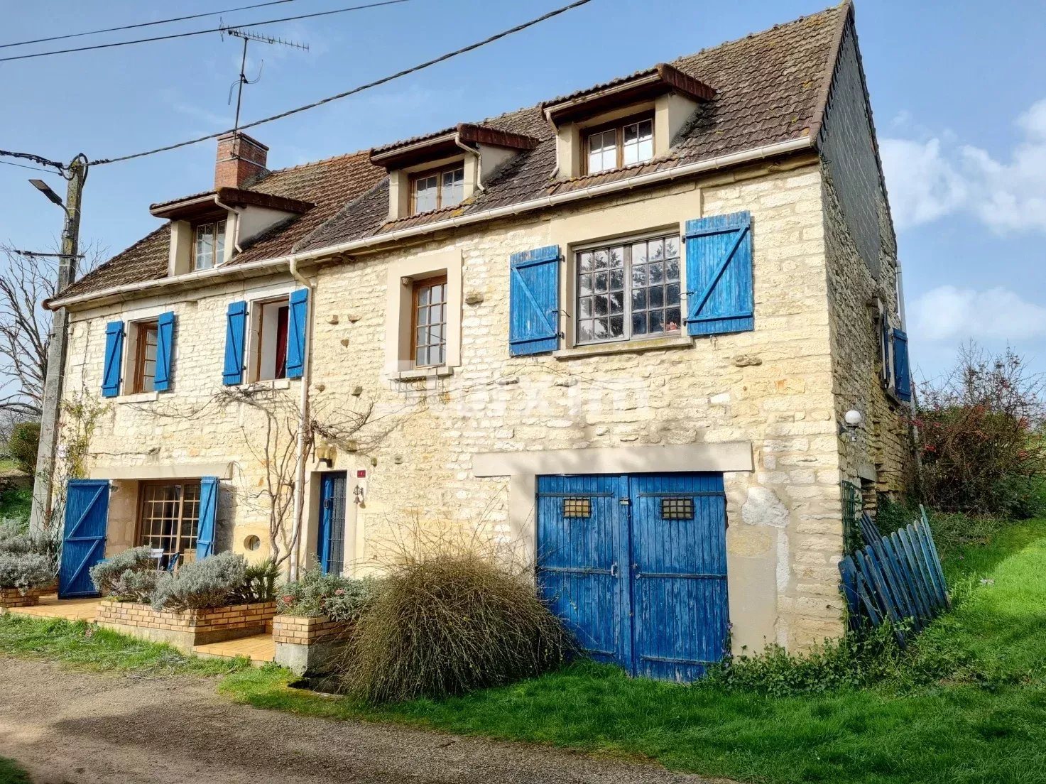 Maison à vendre, 161m², Cuncy-lès-Varzy