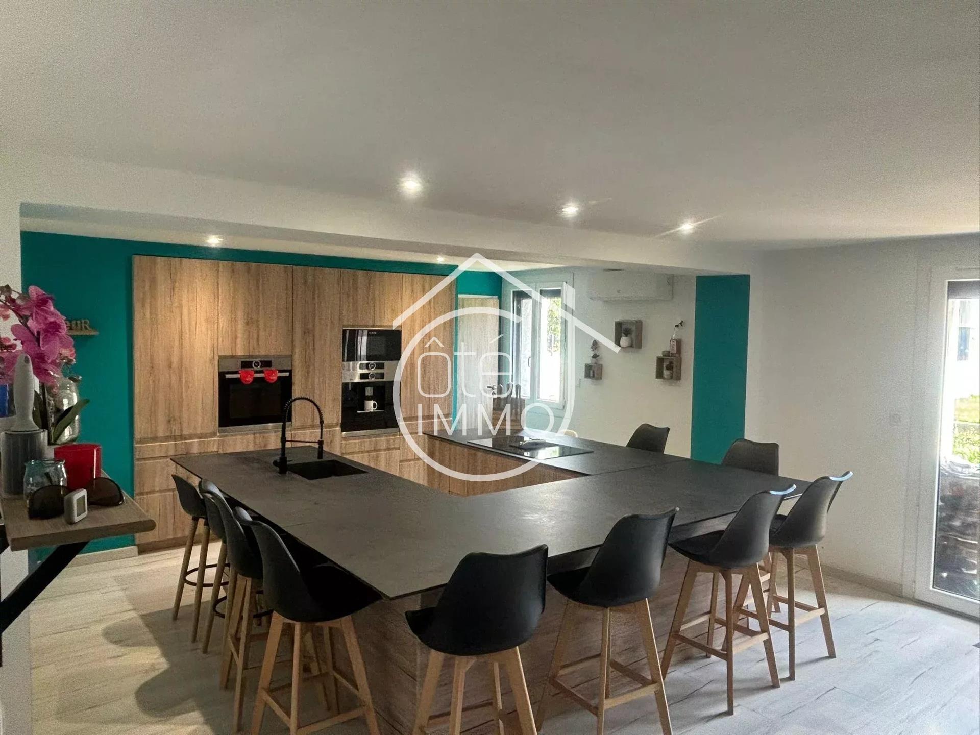Maison à vendre, 268m², Pineuilh