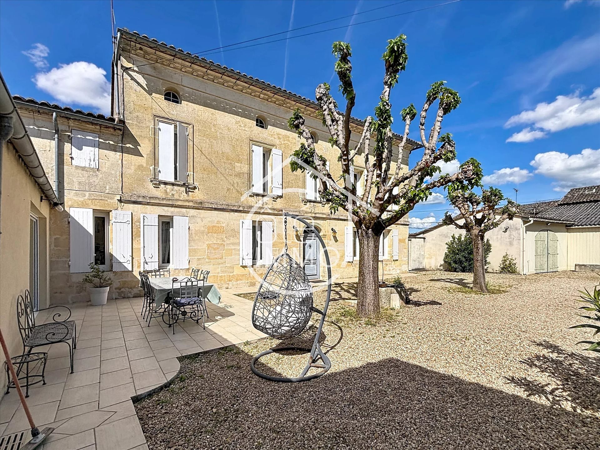 Maison à vendre, 270m², Saint-Émilion