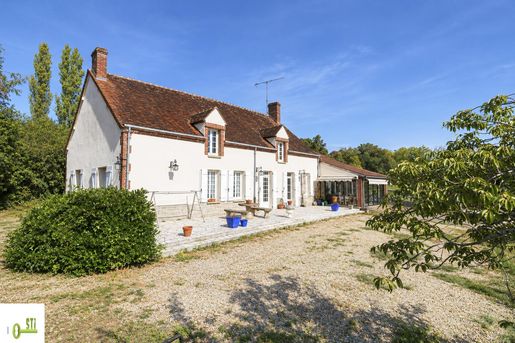 Maison 5 pièces 173 m² · à Dammarie-sur-Loing · 173 m² · 253 000 €