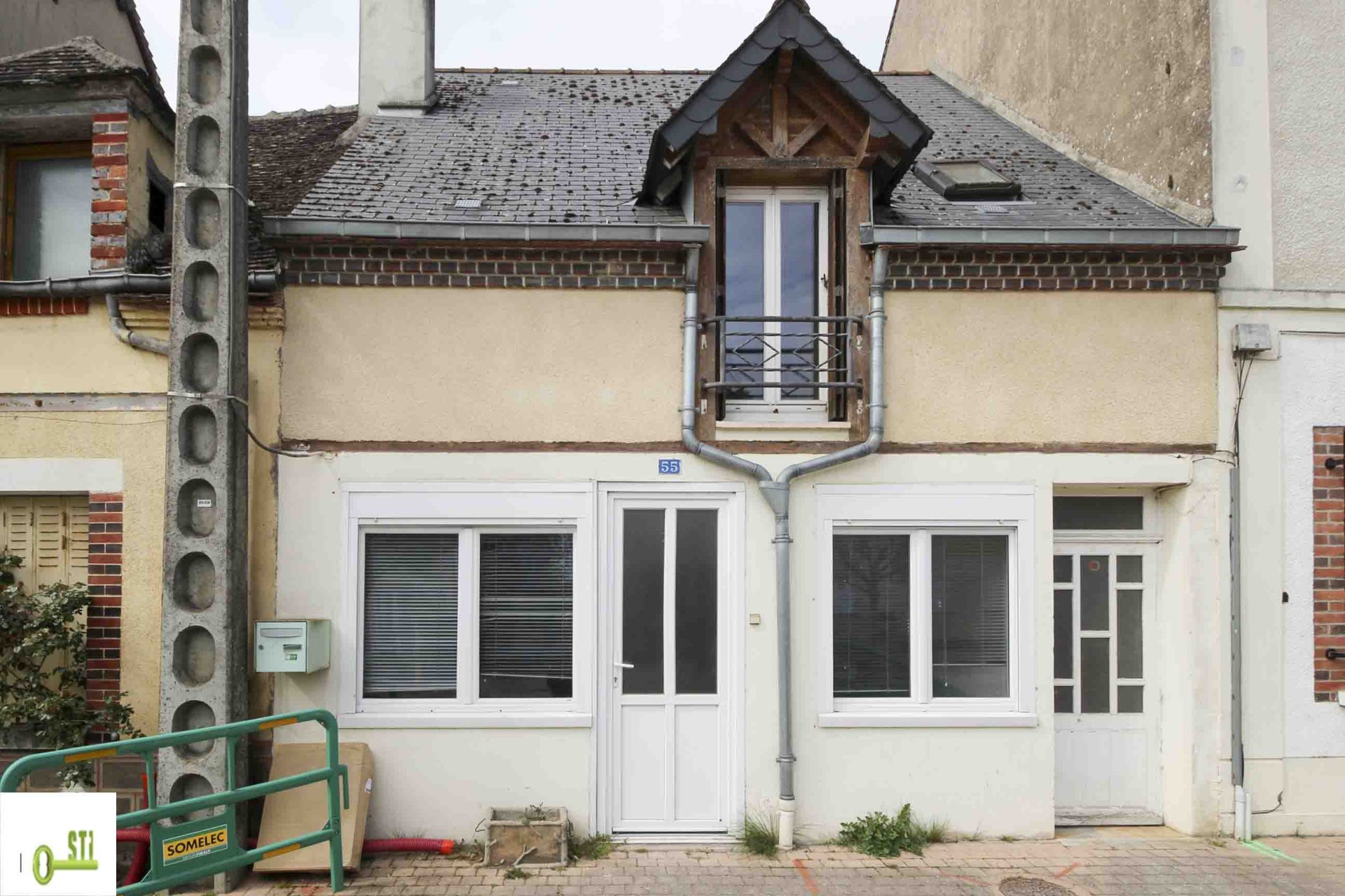 Maison à vendre, 99m², Saint-Maurice-sur-Aveyron