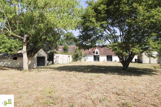 Maison 7 pièces 156 m² · à Sainte-Geneviève-des-Bois · 156 m² · 297 000 €