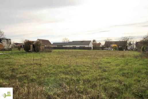 Terrain, terrain 1263 m² — Châtillon-Coligny (Loiret) · 25 000 €