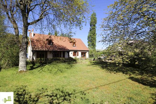 Maison 7 pièces 159 m² · à Châtillon-Coligny · 159 m² · 215 000 €