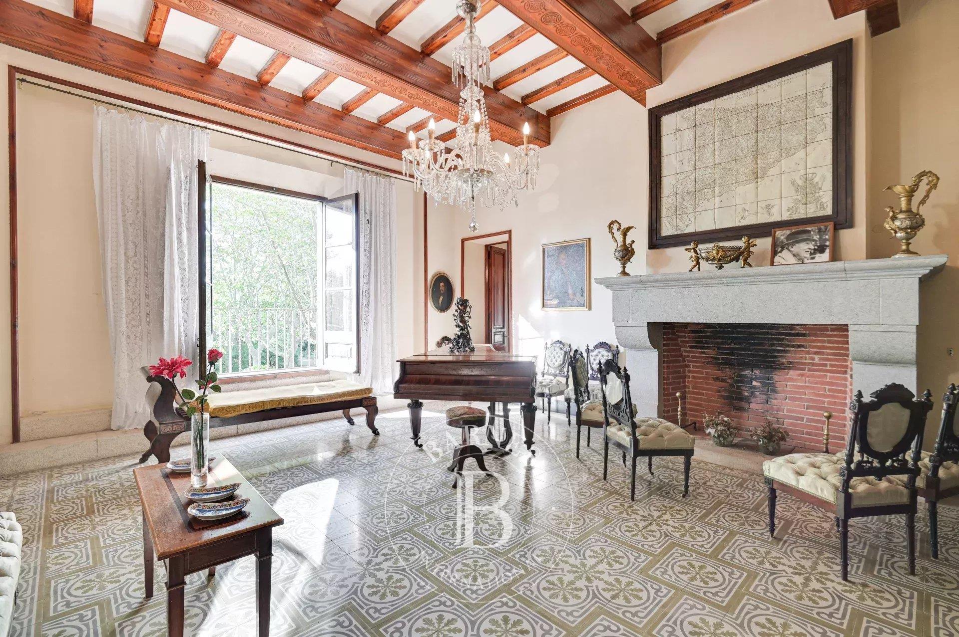Elegant 12th-Century Country Estate on 75 Hectares in the Gironès, Just Minutes from the Costa Brava