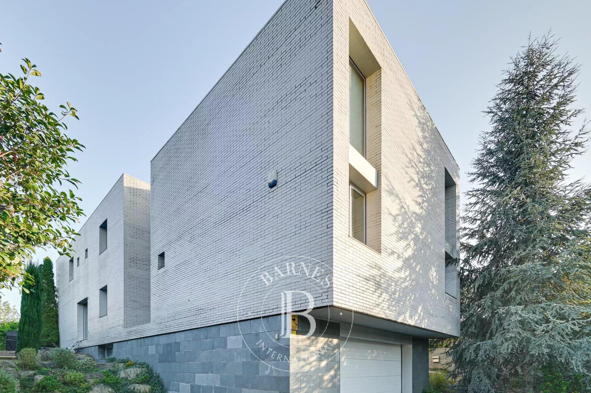 Exclusive house in Girona