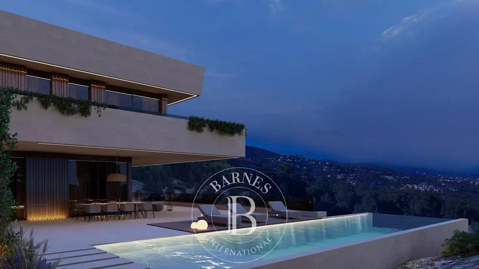 Exceptional Building Plot in the Heart of Son Vida with Villa Project