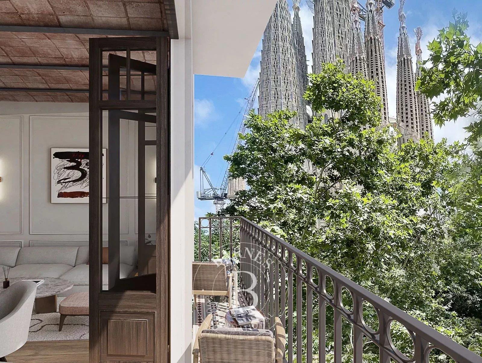 Exceptional Apartment with Direct Views of the Sagrada Familia