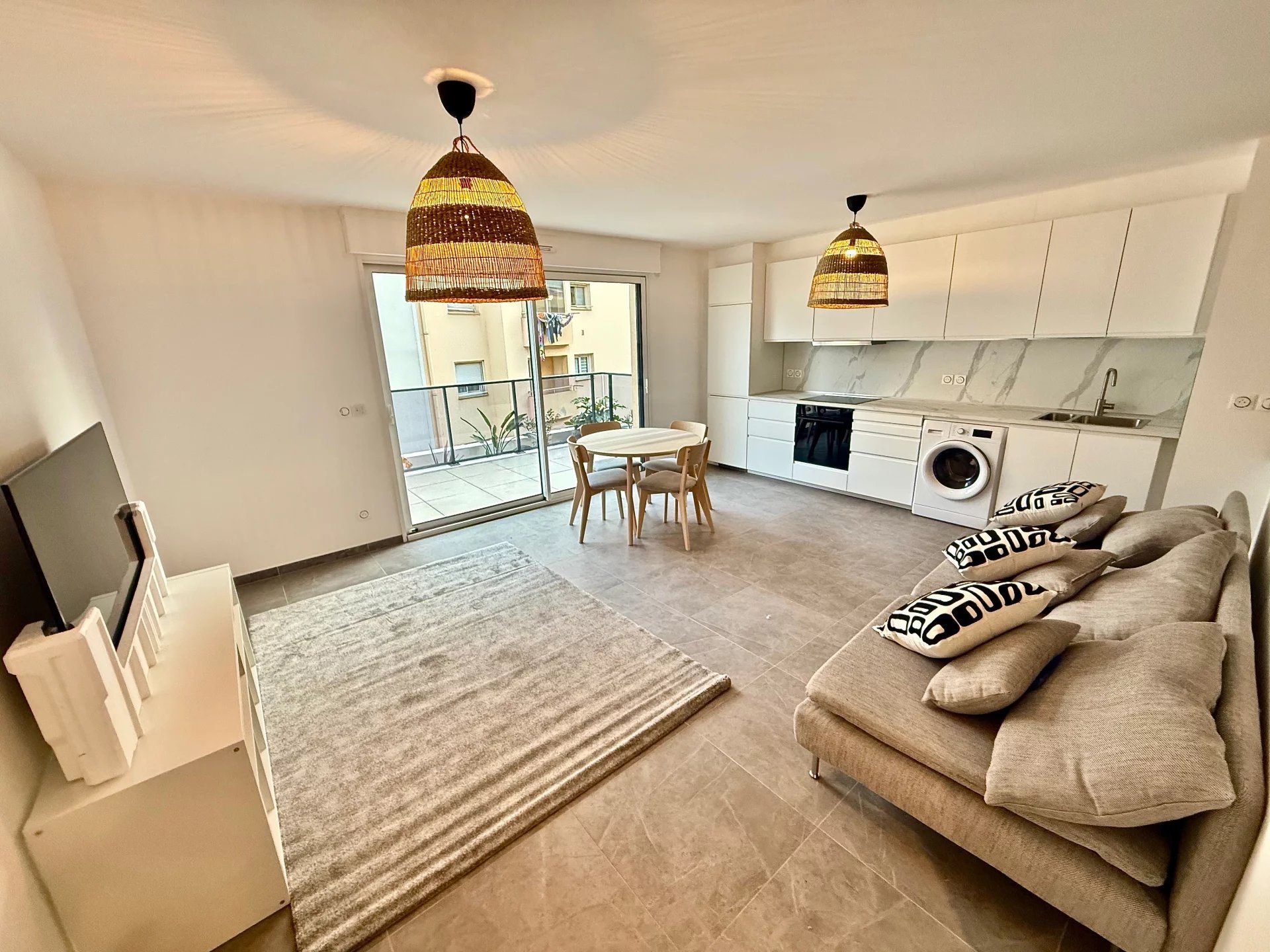 Appartement à louer, 61m², Cap-d'Ail