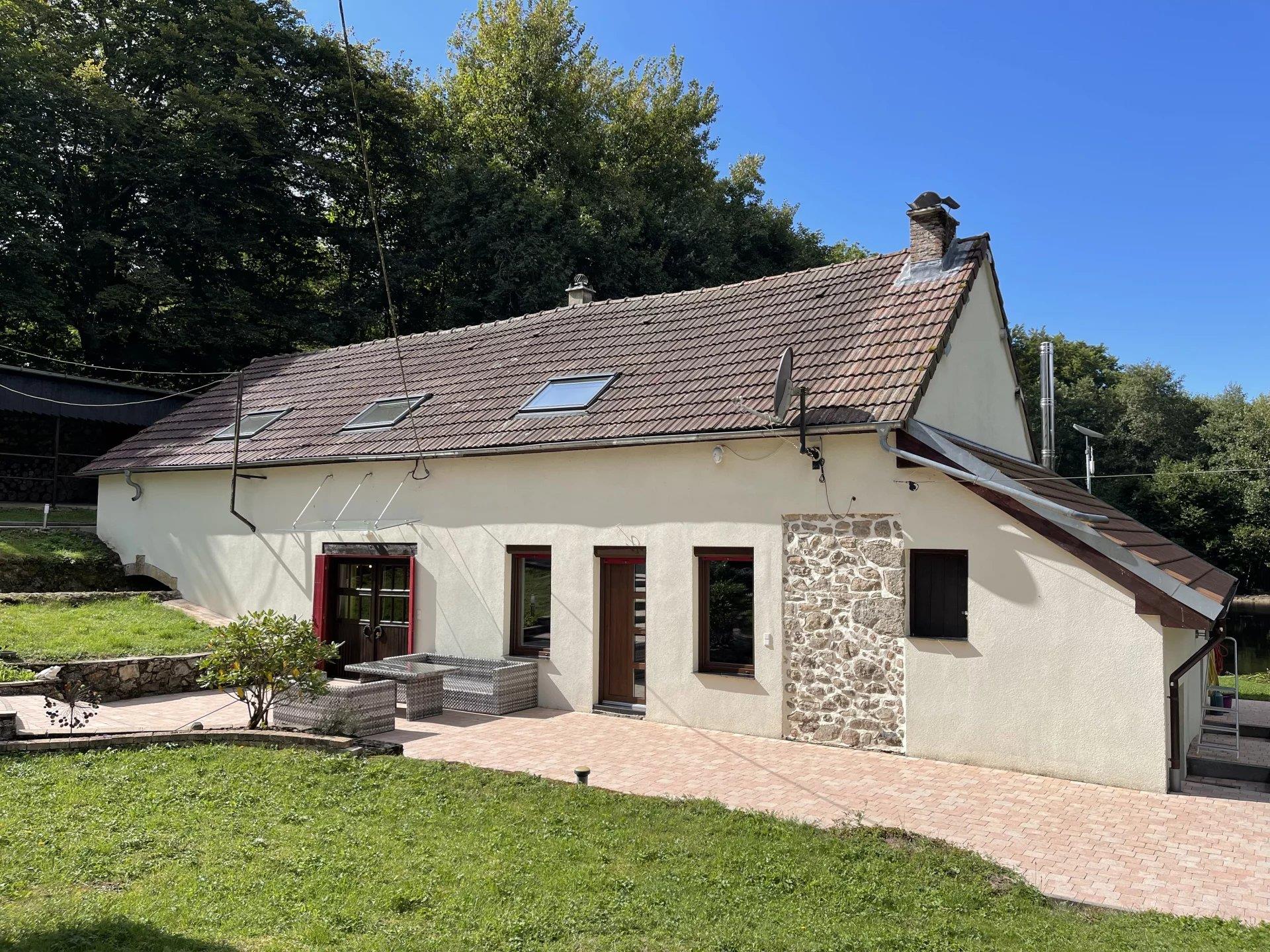 Maison à vendre, 144m², Moux-en-Morvan