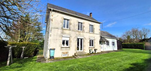 Maison 7 pièces 165 m² · à Heussé · 165 m² · 168 000 €