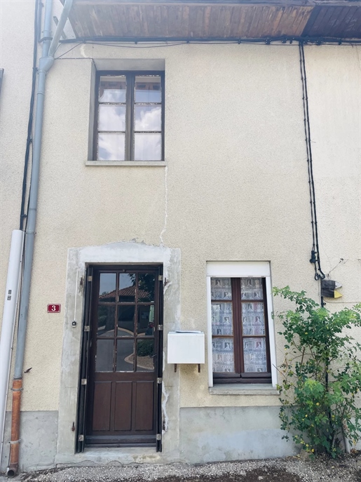 Maison 4 pièces 80 m² · à Saulgond · 80 m² · 47 000 €