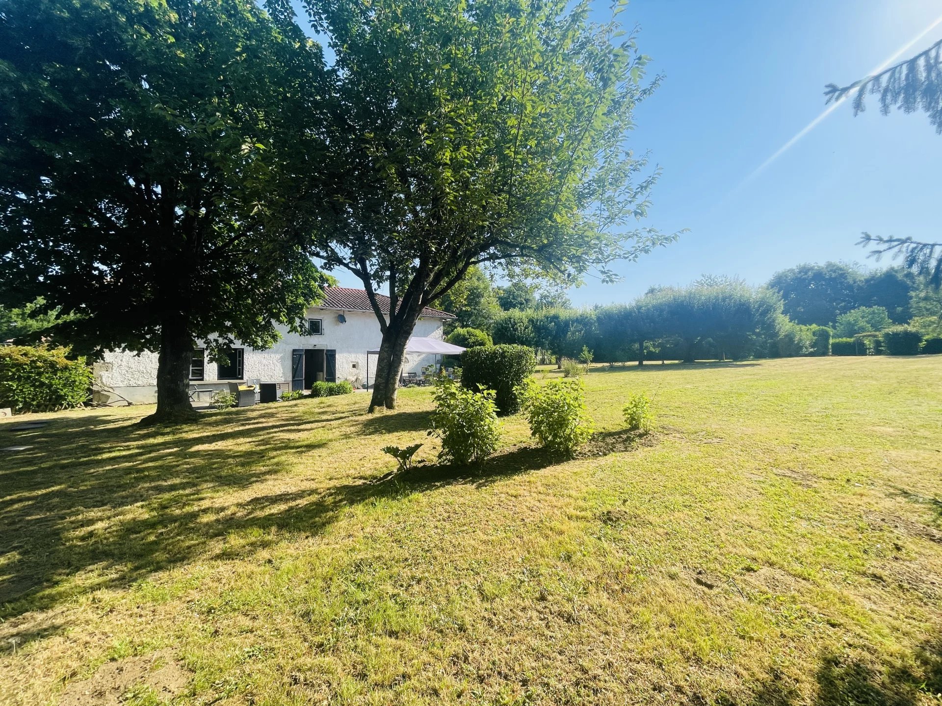 Maison à vendre, 143m², Exideuil-sur-Vienne