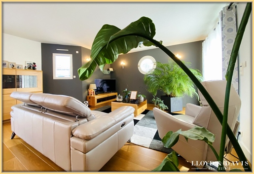 Maison 6 pièces 154 m² · à Dompierre-sur-Mer · 154 m² · 580 000 €