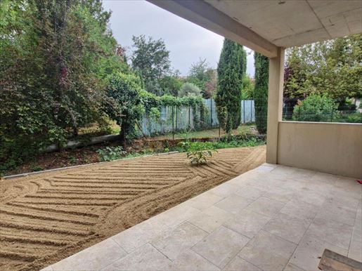 Appartement 3 pièces 59 m² · à Forcalquier · 59 m² · 245 000 €