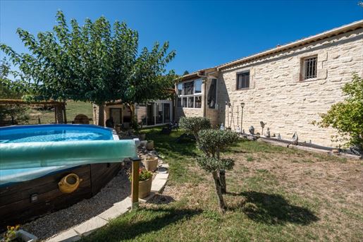 Maison 4 pièces 100 m² · à Fontienne · 100 m² · 349 000 €