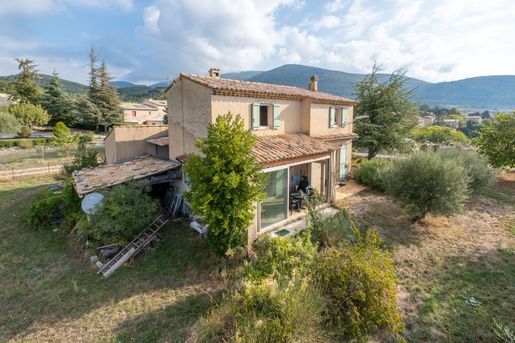 Maison 4 pièces 104 m² · à Saumane · 104 m² · 230 000 €