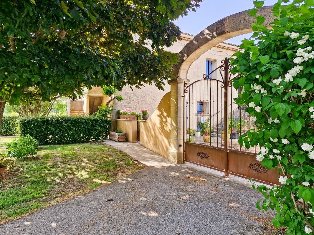 Maison à vendre, 390m², Simiane-la-Rotonde