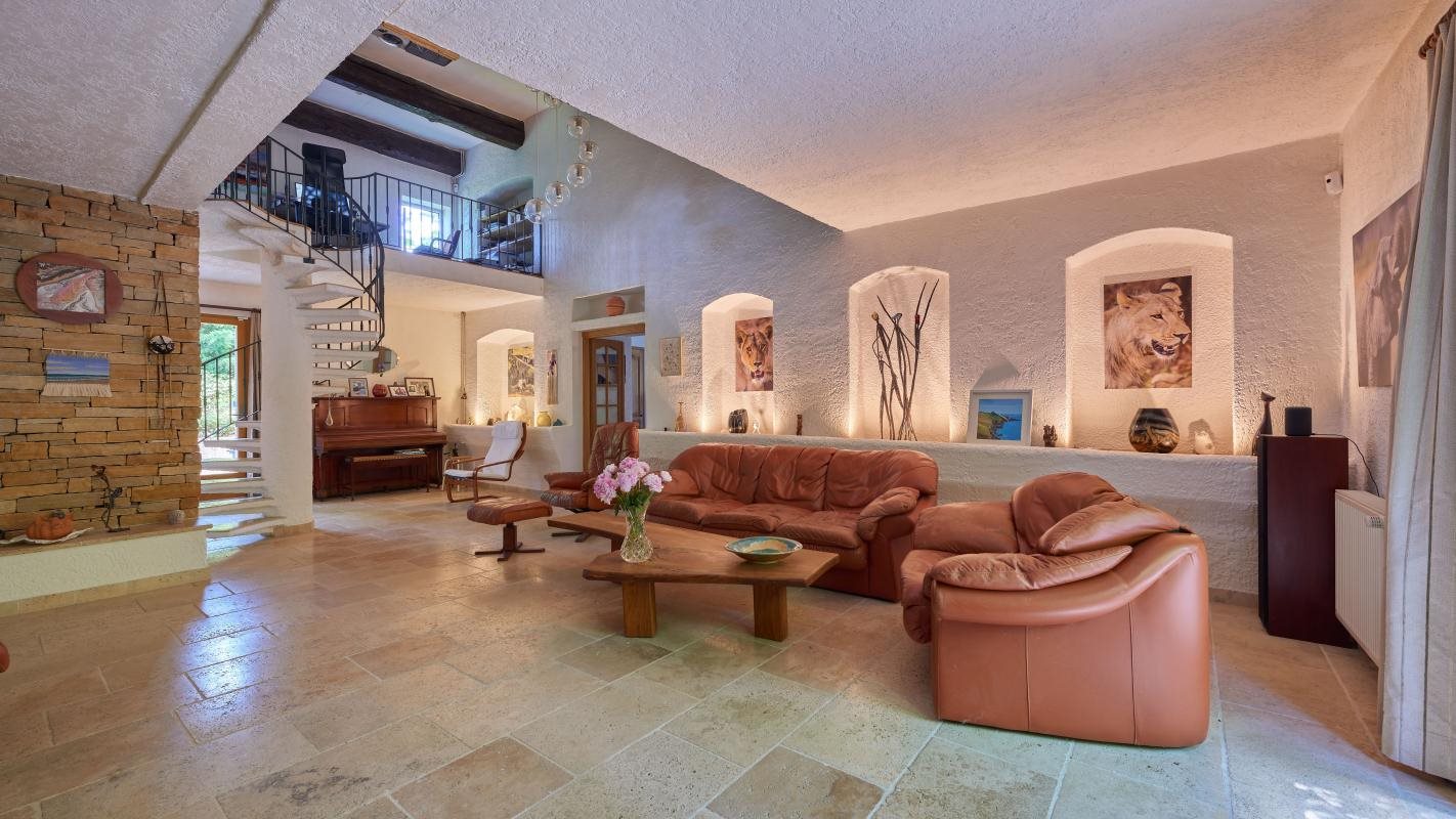 Maison à vendre, 323m², Manosque