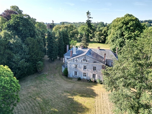Maison 12 pièces 386 m² · à Ploërmel · 386 m² · 650 000 €