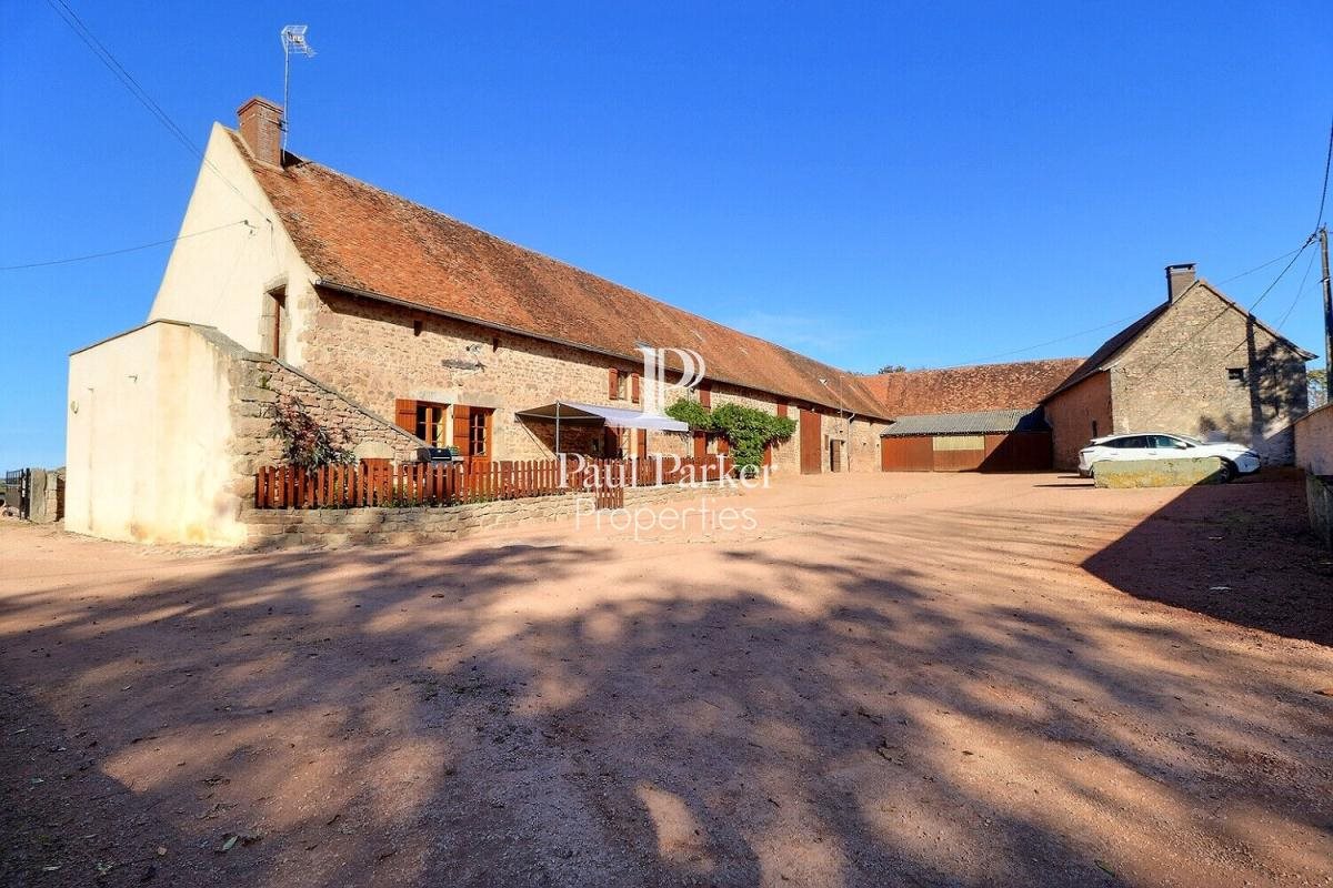 Maison à vendre, 157m², Saint-Martin-de-Salencey