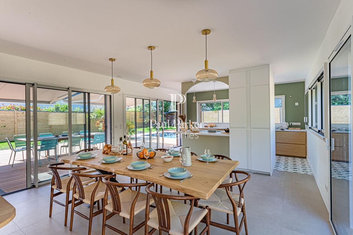 Maison à vendre, 222m², Larmor-Baden