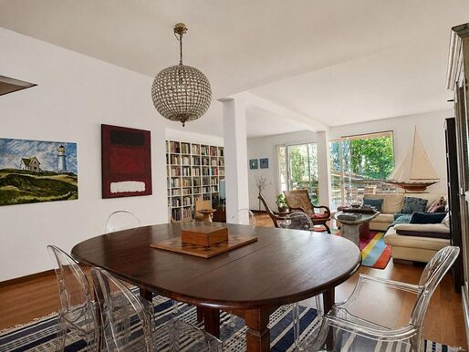 Maison 7 pièces 210 m² · à Bordeaux · 210 m² · 995 000 €