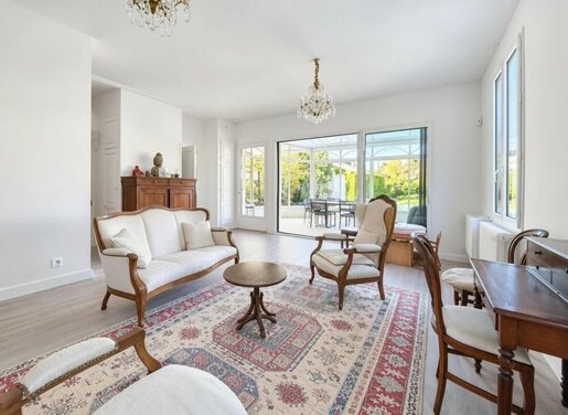 Maison 6 pièces 143 m² · à Bordeaux · 143 m² · 687 000 €